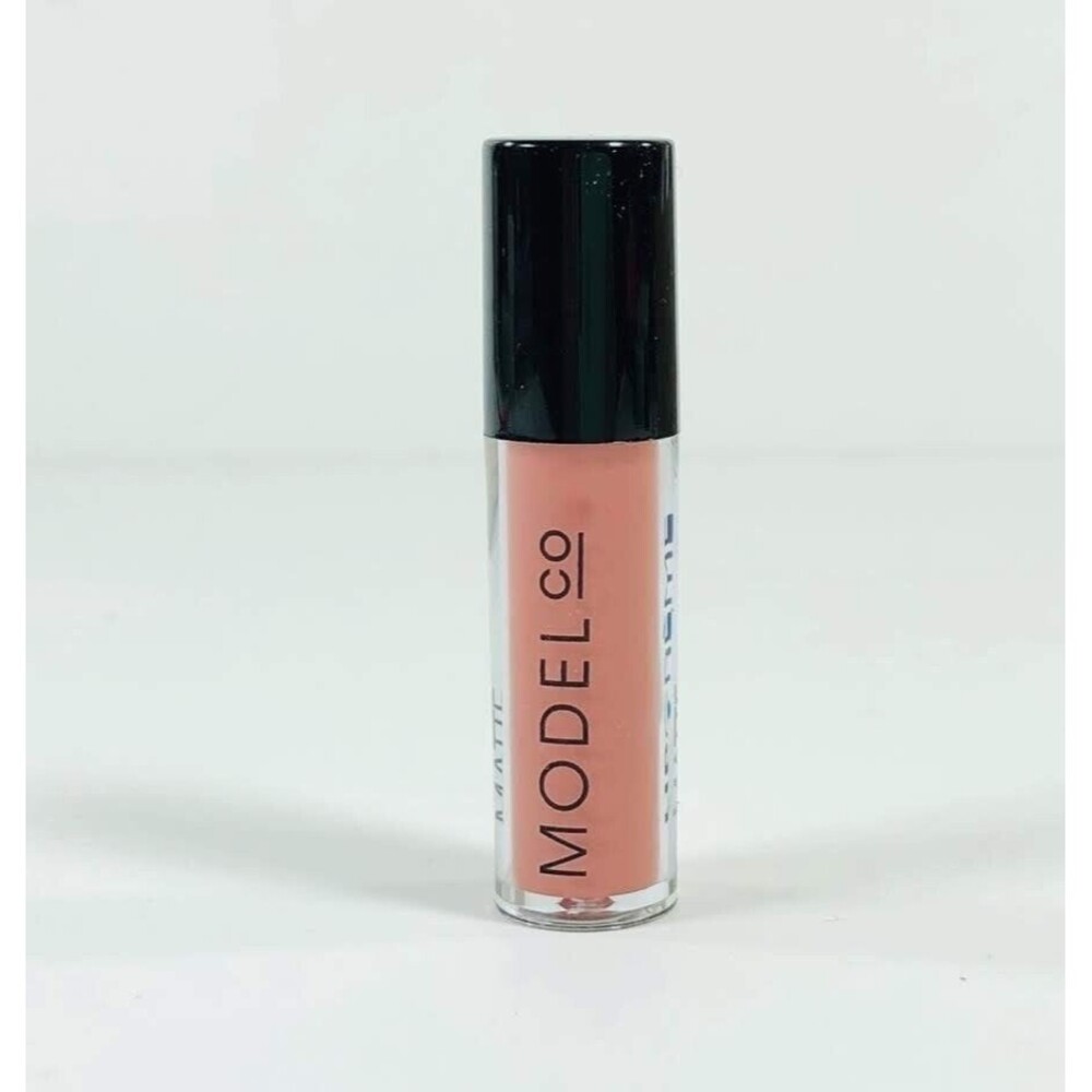 ModelCo Matte Lip Creme in Creme de Nude Lip Gloss NEW & Sealed 2ml/0.07oz